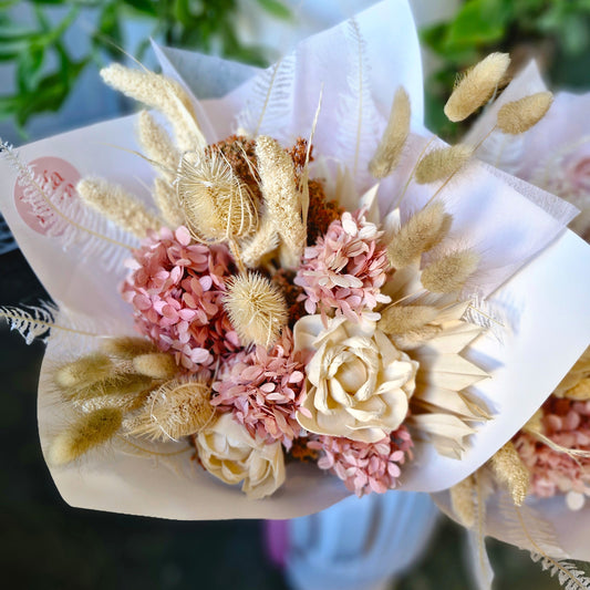 Everlasting Posy